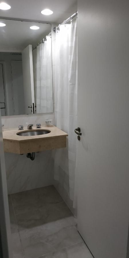 Departamento En Apart Hotel, Excelente Ubicacion En Microcentro Буенос Айрес Екстериор снимка