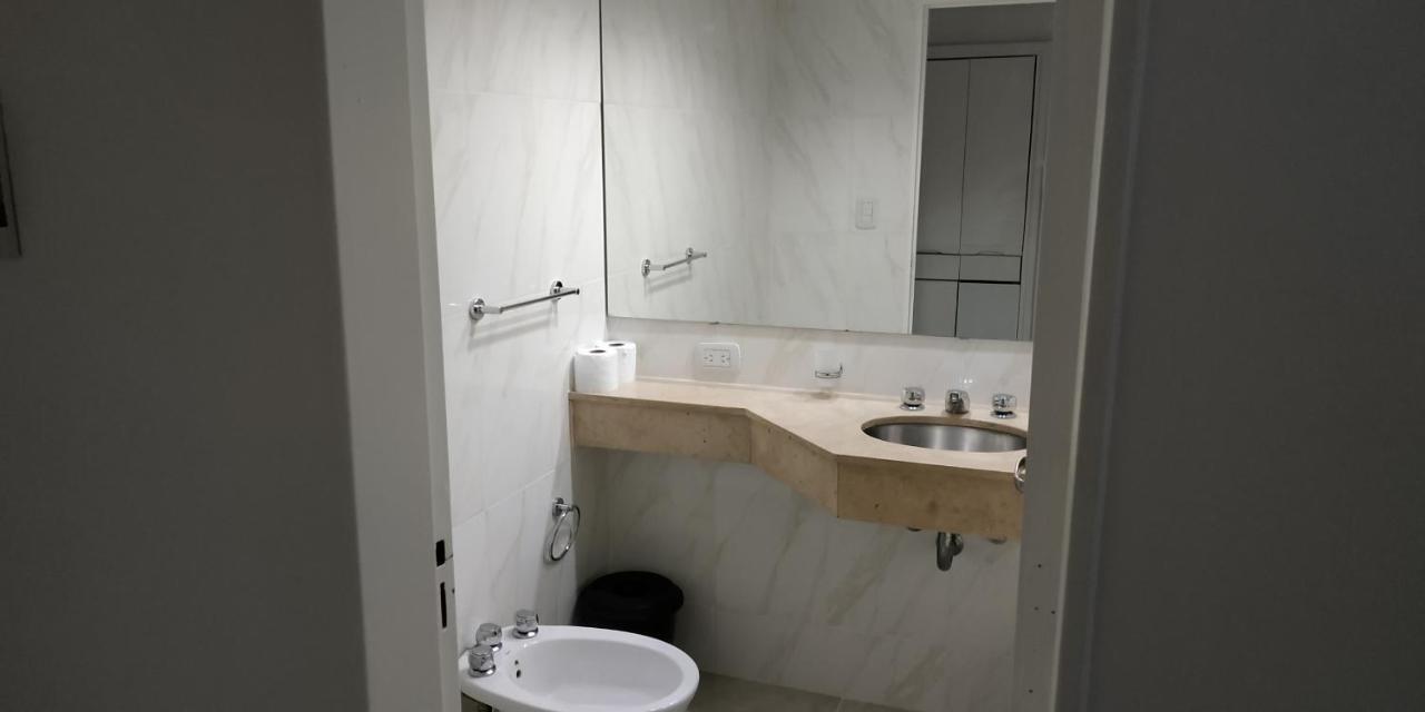 Departamento En Apart Hotel, Excelente Ubicacion En Microcentro Буенос Айрес Екстериор снимка